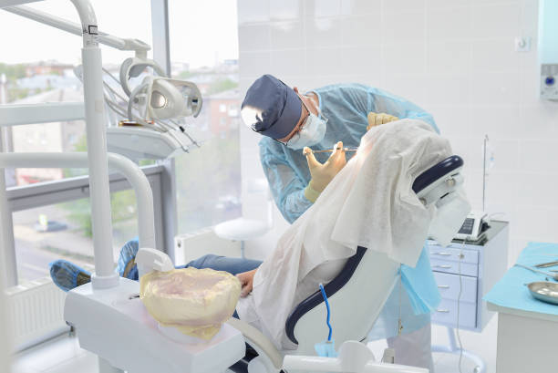 Best Emergency Tooth Extraction in Maud, TX